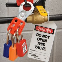 Master Lock - Candado de consigna de cuerpo alto - grillete de acero - rojo