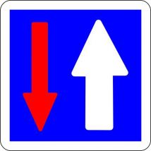 Panneau De Signalisation C18 Cl1 Prio Circula. Sens Inverse