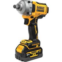 Dewalt - Compacte slagschroefmachine 1/2'' XR 18V 5Ah DCF891P2G-QW - Krachtig 812 Nm koppel - Inclusief 2x 5Ah accu