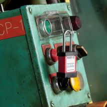 Master Lock - Cobertura de segurança elétrica n.o 2153,