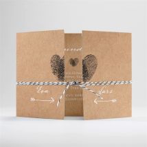 Hochzeitseinladung Abdruck des Herzens personalisierbar - Farbe Beige, Braun Und Schwarz/Weiß/Kraftpapier - 14.5 x 10.5 cm (geschlossen) - MeineKarten
