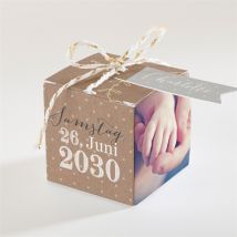 Geschenkbox Taufe Pictos rund und Kraft in Gelb personalisierbar - Farbe Beige Und Braun/Grau/Kraftpapier - 4.5 cm - MeineKarten