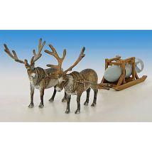 Rentiergespann mit deutscher Bombe