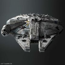 Millennium Falcon - Bandai