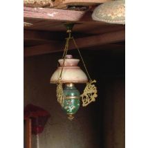 Antique chendeller