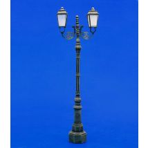 Double antique street lamp