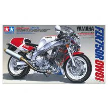 Yamaha FZR750R (OW01)