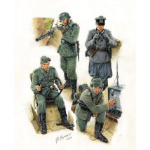 German Halftrack Crew