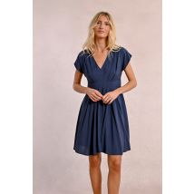 Robe courte plissée