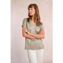 T-shirt polo