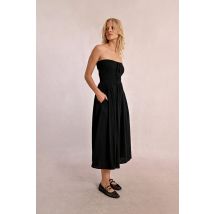 Robe type bustier à smock