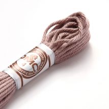 Fil à broder retors mat marron - COL 2113 - DMC - Mondial Tissus