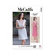 Patron McCall's 8382Y5 - Robe moulante courte ou longue du  46 au 54 - McCall's - Mondial Tissus