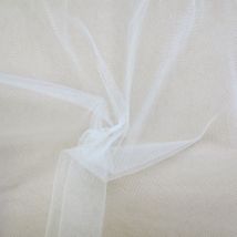Tissu tulle souple en 300cm blanc cassé - Mondial Tissus