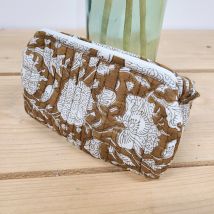 Trousse 20x7x7cm blockprint fleurs noisette artisanat indien - AU Maison - A.U Maison - Mondial Tissus