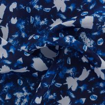 Tissu Liberty soie satin motifs bleus - Liberty - Mondial Tissus