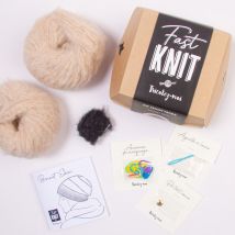 Kit DIY tricot - Fast Knit bonnet Eben sable/anthracite sans aiguille - Tricotez-moi - Mondial Tissus