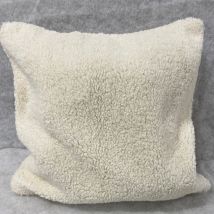 Housse de coussin 45x45 moumoute épais écru - Mondial Tissus