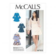 Patron Mc Call's 7832E5 - Robe évasée dans le bas avec variations de manches du 42-50 - McCall's - Mondial Tissus