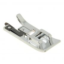 Pied de biche surjet pour machine à coudre Singer-Pfaff - Mondial Tissus