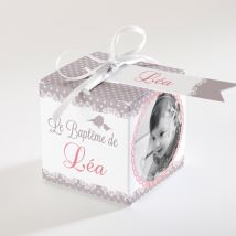 Boîte de dragées baptême Rondeur et douceur ! personnalisable - Couleur Violet - 4,5 cm - Monfairepart