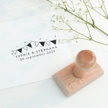 Tampon mariage Prénoms guinguette personnalisable - Couleur Noir et Blanc - 3,6 x 6,6 cm - Monfairepart