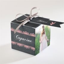 Boîte de dragées communion Dentelle Rose personnalisable - Couleur Rose - 4,5 cm - Monfairepart