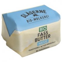 Fassbutter Sauerrahm im Pergamentpapier