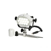 Projecteur LED fixation sur balcon