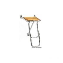 Plateforme de poupe avec échelle pour petit bateau