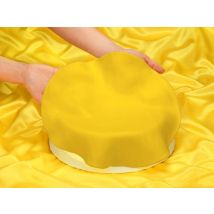 Ausgerollte Rollfondant-Decke gelb Durchmesser 36cm 430g