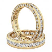 An elegant full set brilliant cut diamond set ladies eternity/wedding ring in 18ct yellow gold