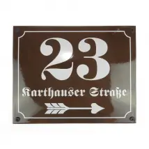 Emaille-Hausnummer mit Straßenname und Pfeil 25 x 20 cm | weitere Farben