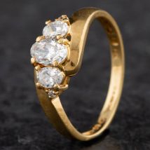 Pre-Owned 18ct Yellow Gold Cubic Zirconia Three Stone Ring 4109552