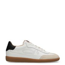 Pearl Sign Sneaker