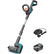 Gardena AQUABRUSH P4A 18v Cordless Patio and Surface Cleaner 1 x 4ah Li-ion Battery Charger