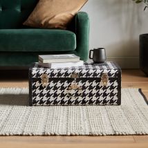 Houndstooth Trunk