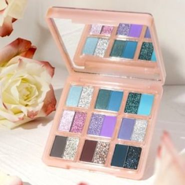 HOLD LIVE - Rose Bunny 18 Color Eyeshadow Palette - 03 #H03- 12.6g
