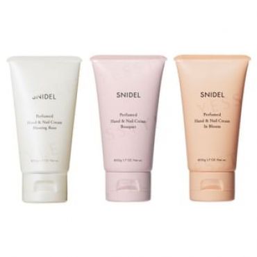 Snidel Beauty - Perfumed Hand & Nail Cream Blessing Rose - 50ml