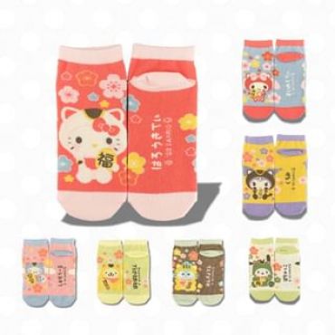 Sanrio Lucky Cat Costume Character Socks Pochacco (Length: 22-24cm)