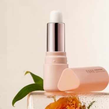 LITTLE DREAM GARDEN - Rose Essential Oil Lip Balm #Rose Lip Balm - 3.7g