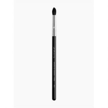 Sigma Beauty - Professional E45 Small Tapered Eyeshadow Blending Brush with SigmaTech® fibers Professional Eyeshadow Brush