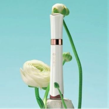 Florasis - NEW FLAWLESS JADE SHINE LIQUID LIPSTICK - 3 COLORS #G401 SOFT PEACH - 3.6ml