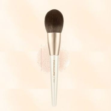 FOCALLURE - Tapered Powder Brush #111 Powder Brush - 1pc