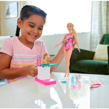 Barbie uimari leikkisarja