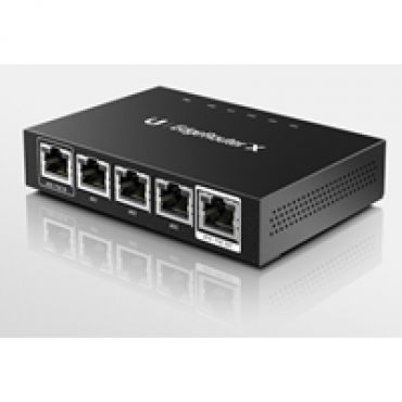EdgeRouter X -reititin, 5 x Gigabit RJ-45, musta