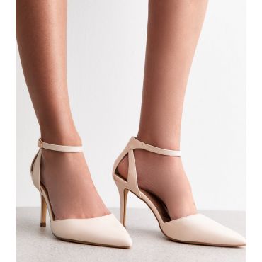 Women's Wide Fit Off White Faux Patent Leather Pointed Toe Ankle Strap Pumps Vegan New Look