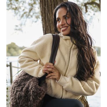 Women's Cream Fleece Back Faux Shearling Zip Front Crop Jacket South Beach New Look