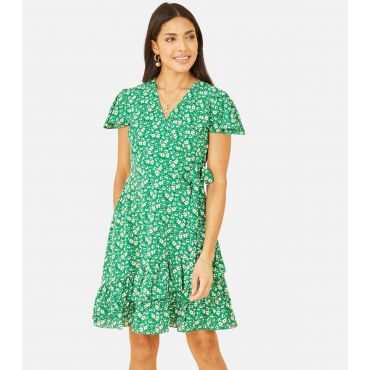 Women's Green Floral Print Mini Skater Dress Yumi New Look