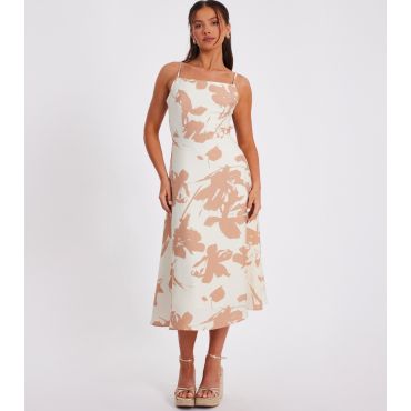 Women's Petite Cream Floral Print Midi Dress Quiz New Look